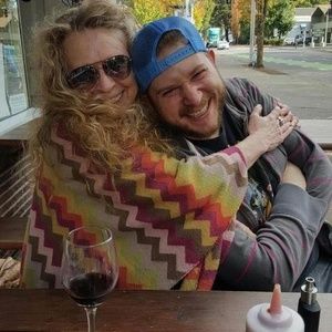 Meet your Posher, Florence